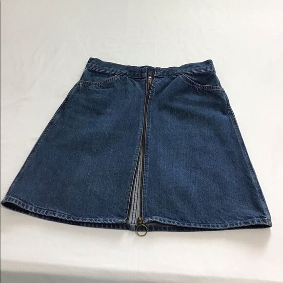 Levi’s Denim Mini Skirt Blue Front Zip Denim Mini Skirt Size 28 - Picture 6 of 10
